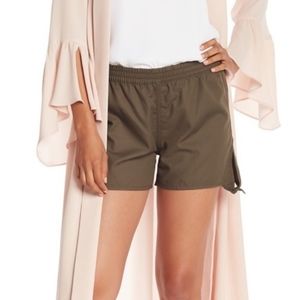 Madewell Side Tie Soft Shorts in Foliage Green XL